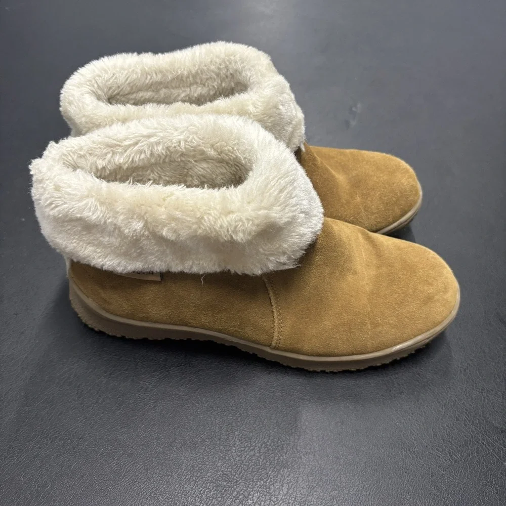 Minnetonka Leather Boots 85201‎ Tan Brown Faux Fur Size 8 Winter Water Resistant